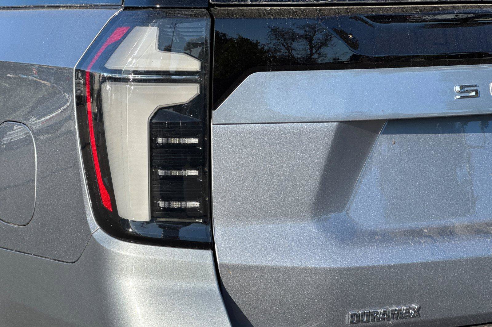 New 2026 Chevrolet Suburban High Country image 37