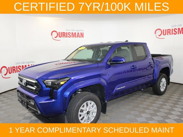 Used 2025 Toyota Tacoma SR5 AWD/4WD image 2