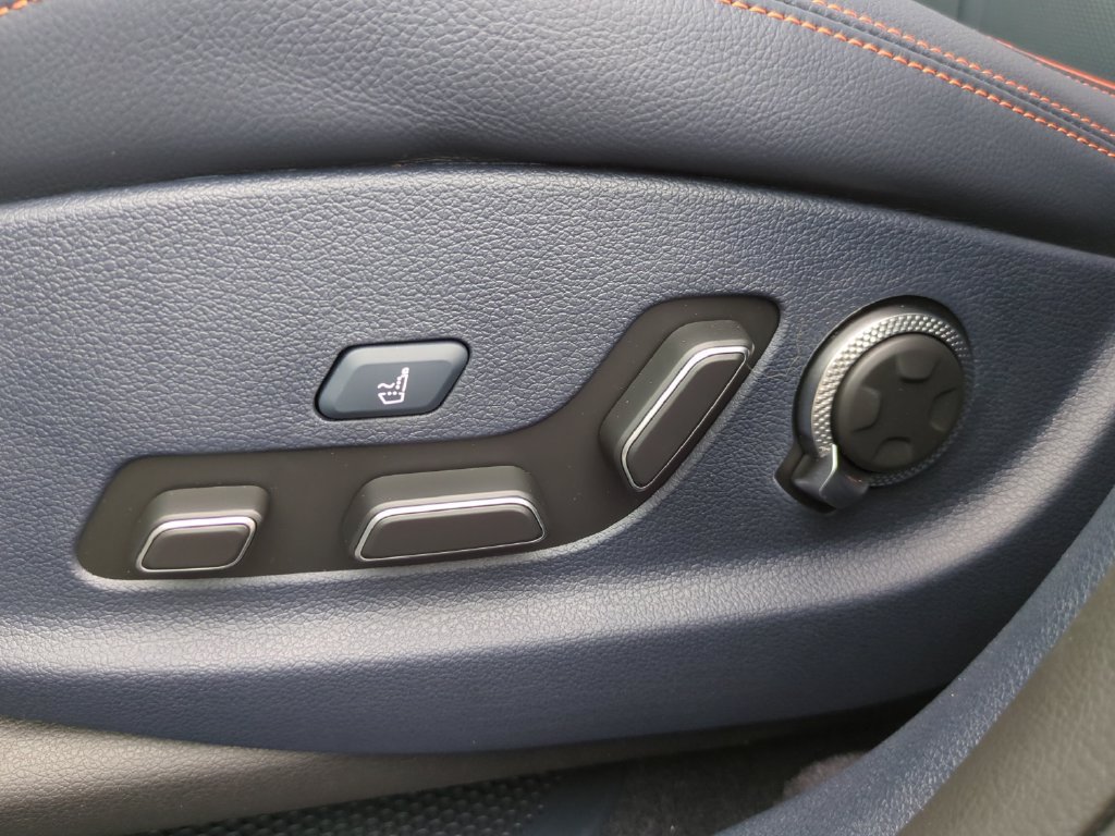 New 2026 Genesis GV70 2.5T Sport Prestige AWD/4WD image 15