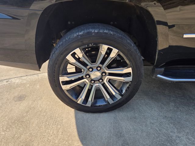 Used 2017 GMC Yukon Denali w/ Open Road Package image 12