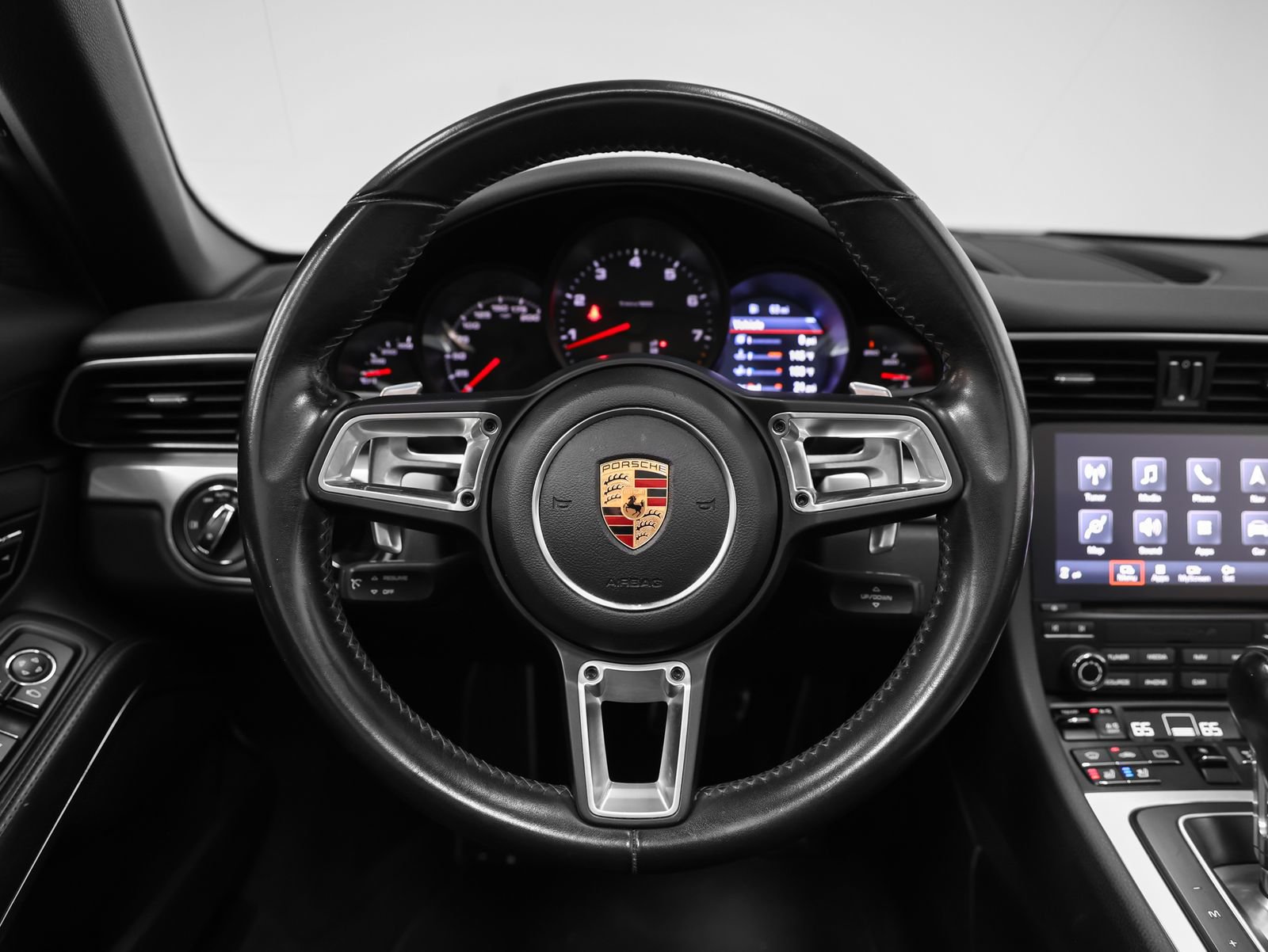 Certified 2017 Porsche 911 Carrera RWD image 31