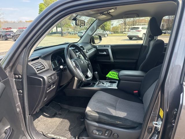 Used 2017 Toyota 4Runner SR5 image 21