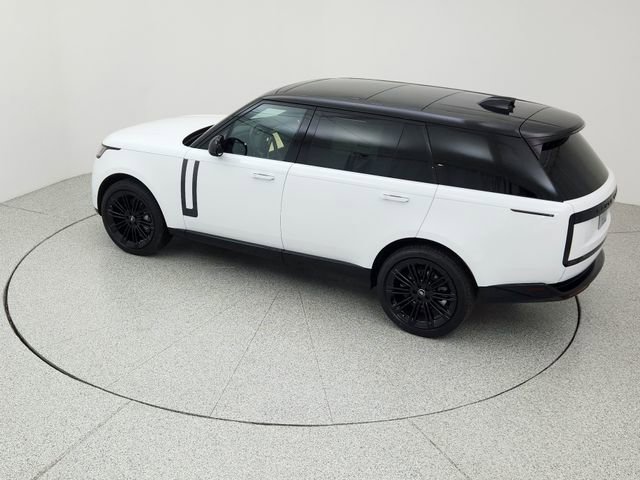 New 2025 Land Rover Range Rover Long Wheelbase SE image 16