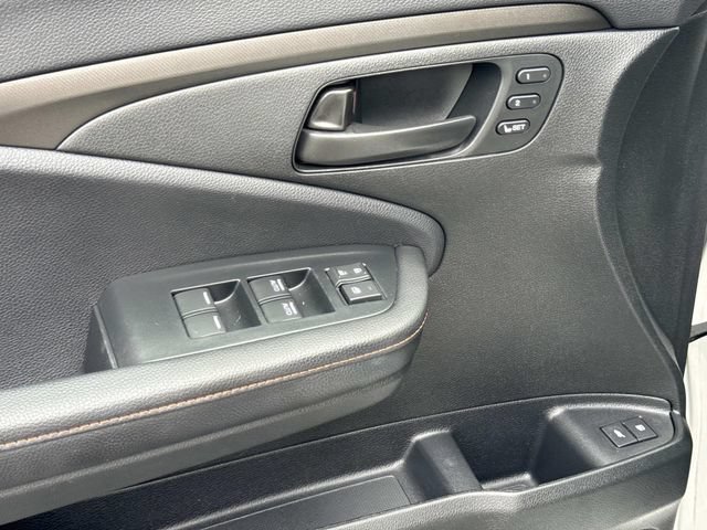 Certified 2024 Honda Passport TrailSport image 18