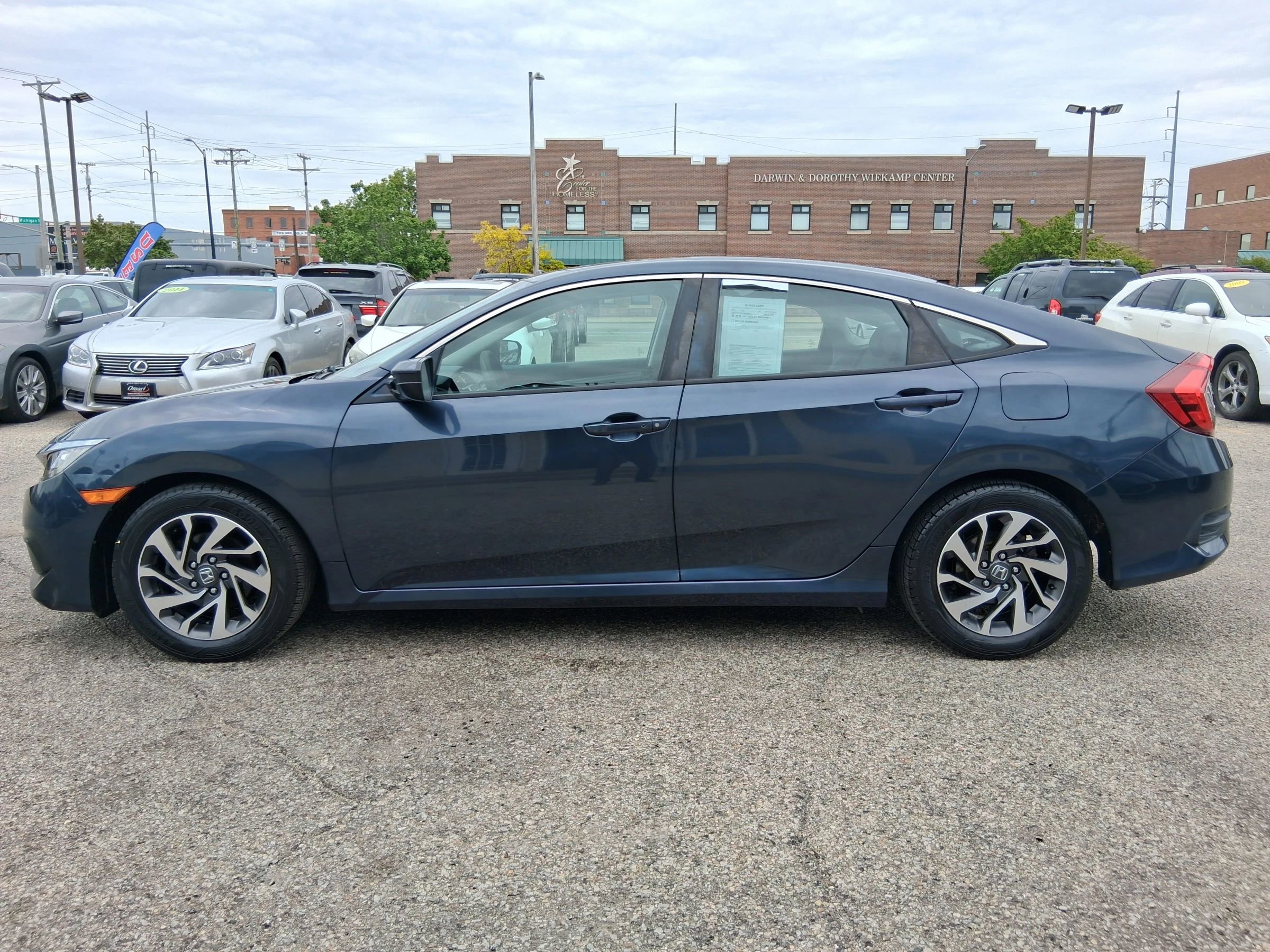 Used 2016 Honda Civic EX image 5