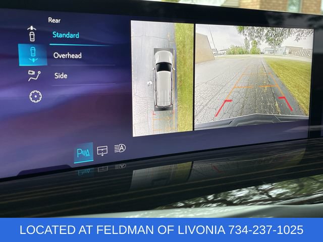 Certified 2025 Cadillac Escalade Luxury w/ LPO, Floor Liner Package AWD/4WD image 15