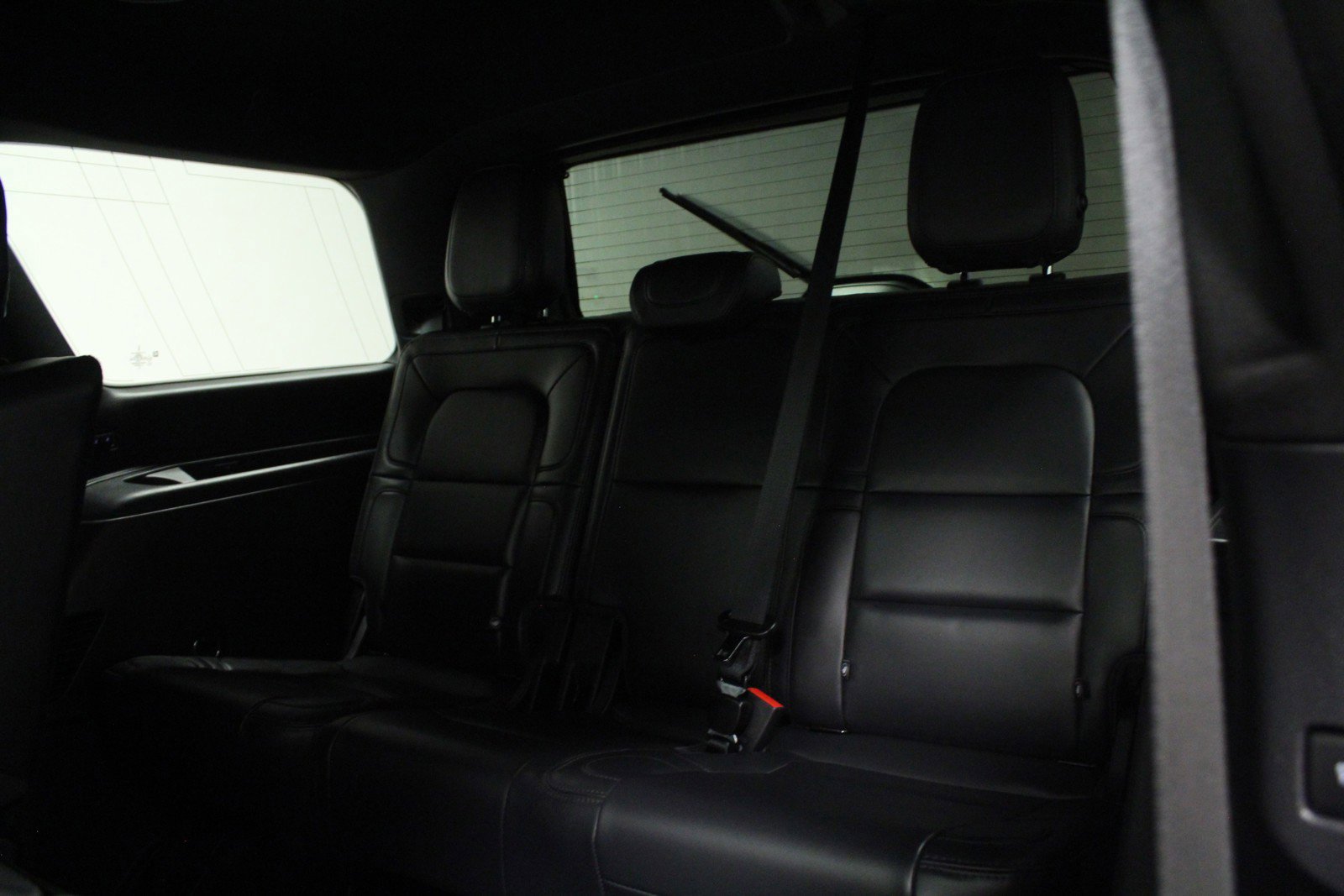 Used 2022 Lincoln Navigator Reserve image 14