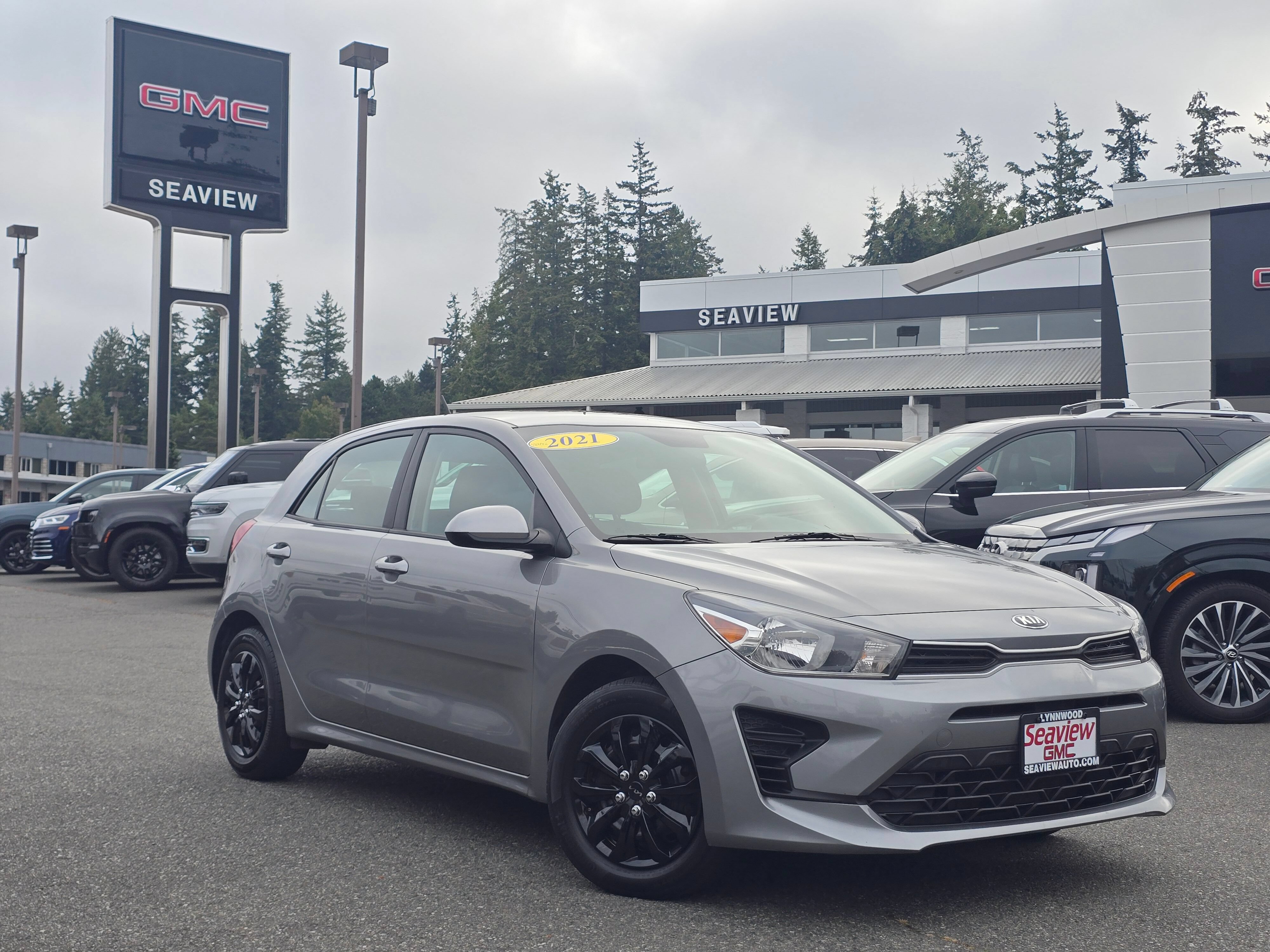 Used 2021 Kia Rio S FWD image 1