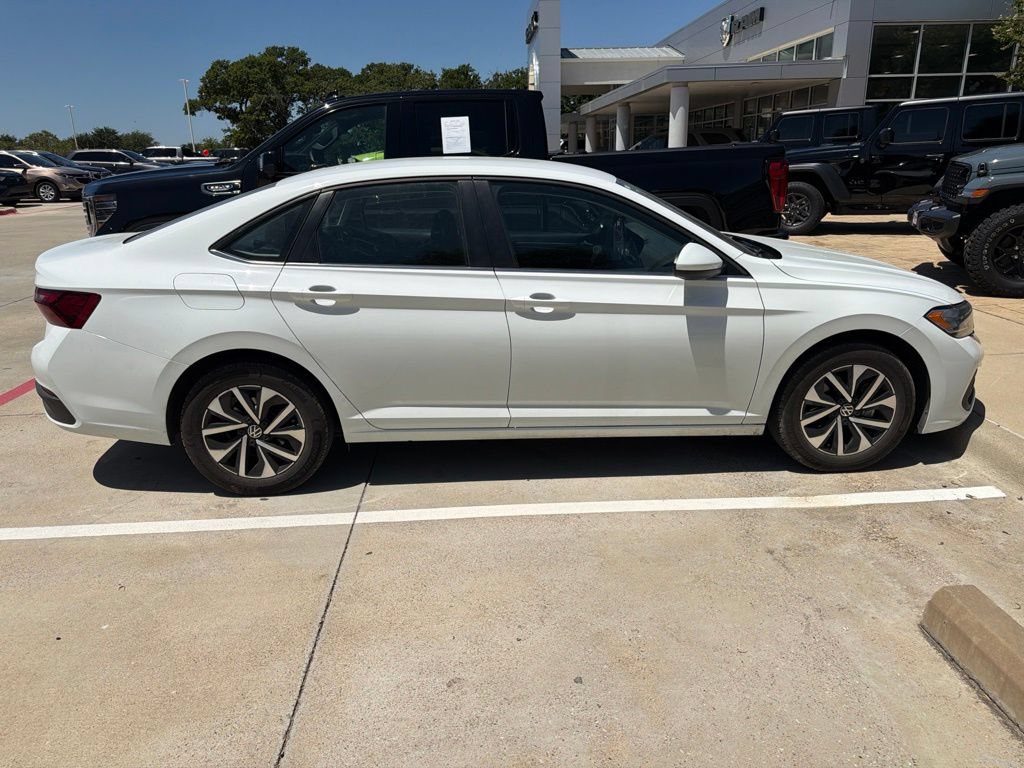 Used 2023 Volkswagen Jetta S FWD image 11