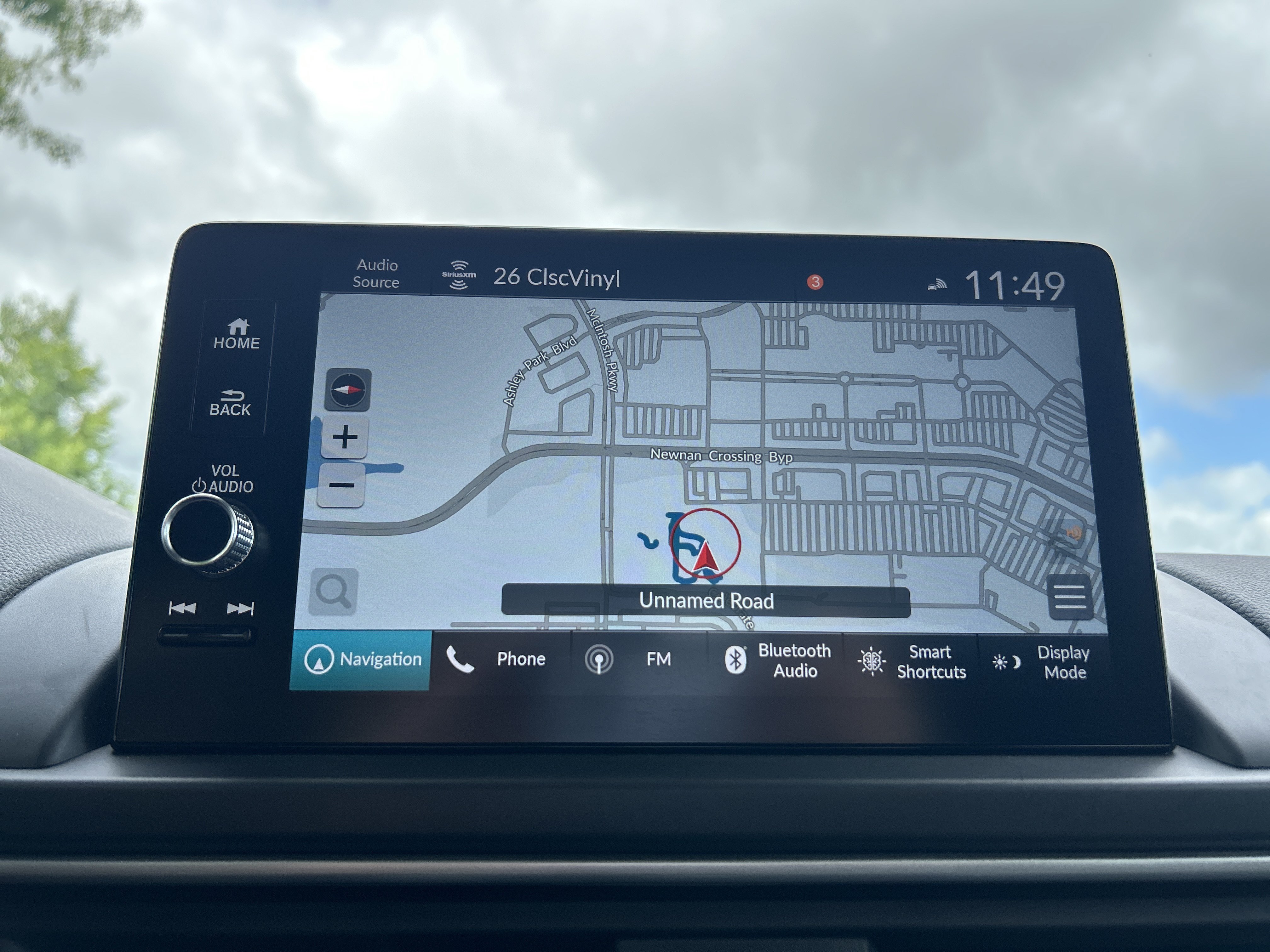 Used 2025 Honda Pilot Touring image 12