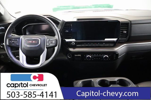 Used 2025 GMC Sierra 1500 SLT image 15