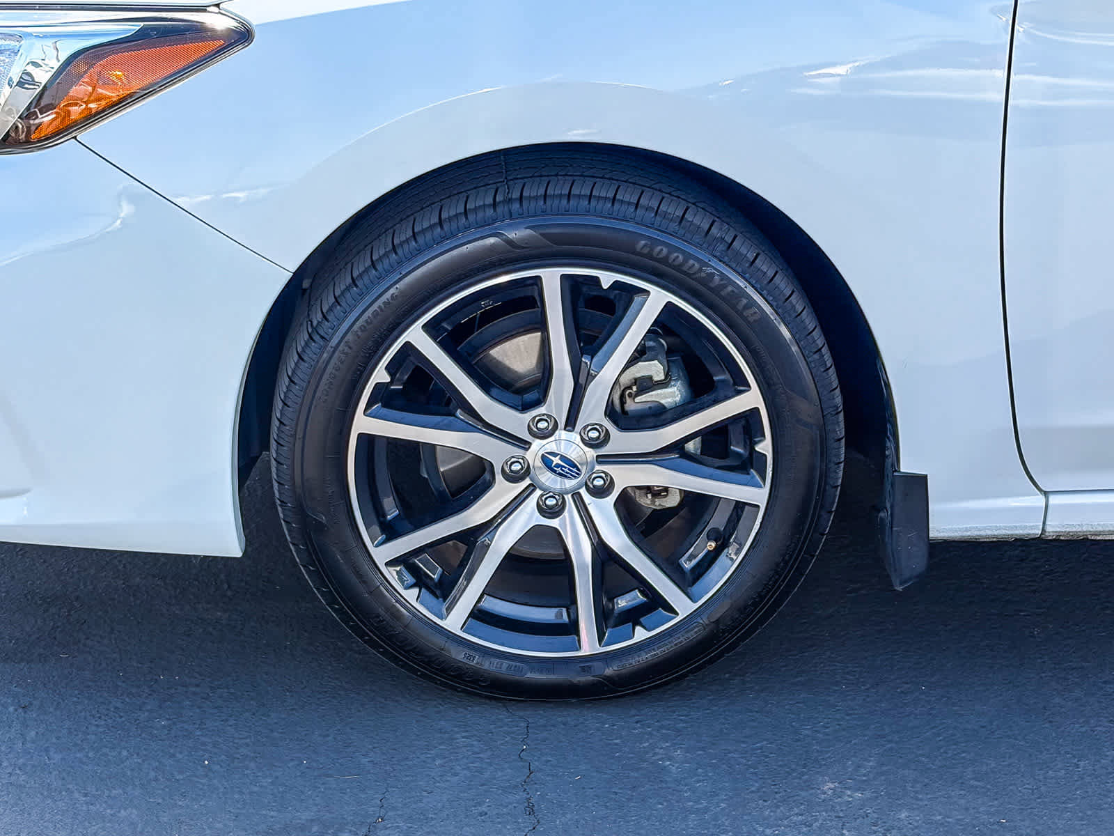 Used 2018 Subaru Impreza 2.0i Limited w/ Popular Package #2 image 9