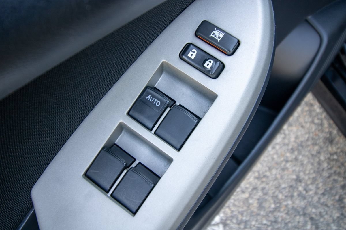 Used 2013 Toyota Corolla S FWD image 11