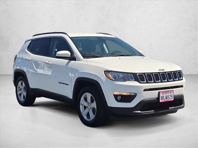 Used 2020 Jeep Compass Latitude w/ Popular Equipment Group FWD image 4