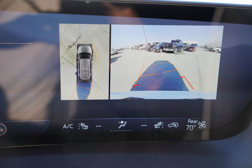 Certified 2025 Buick Enclave Preferred image 37