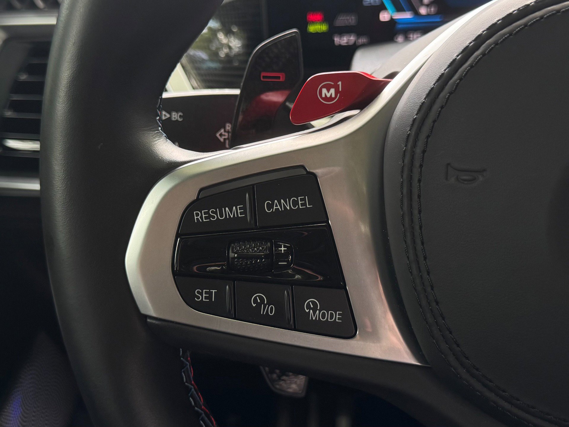 Used 2024 BMW X6 M Competition w/ Executive Package image 71