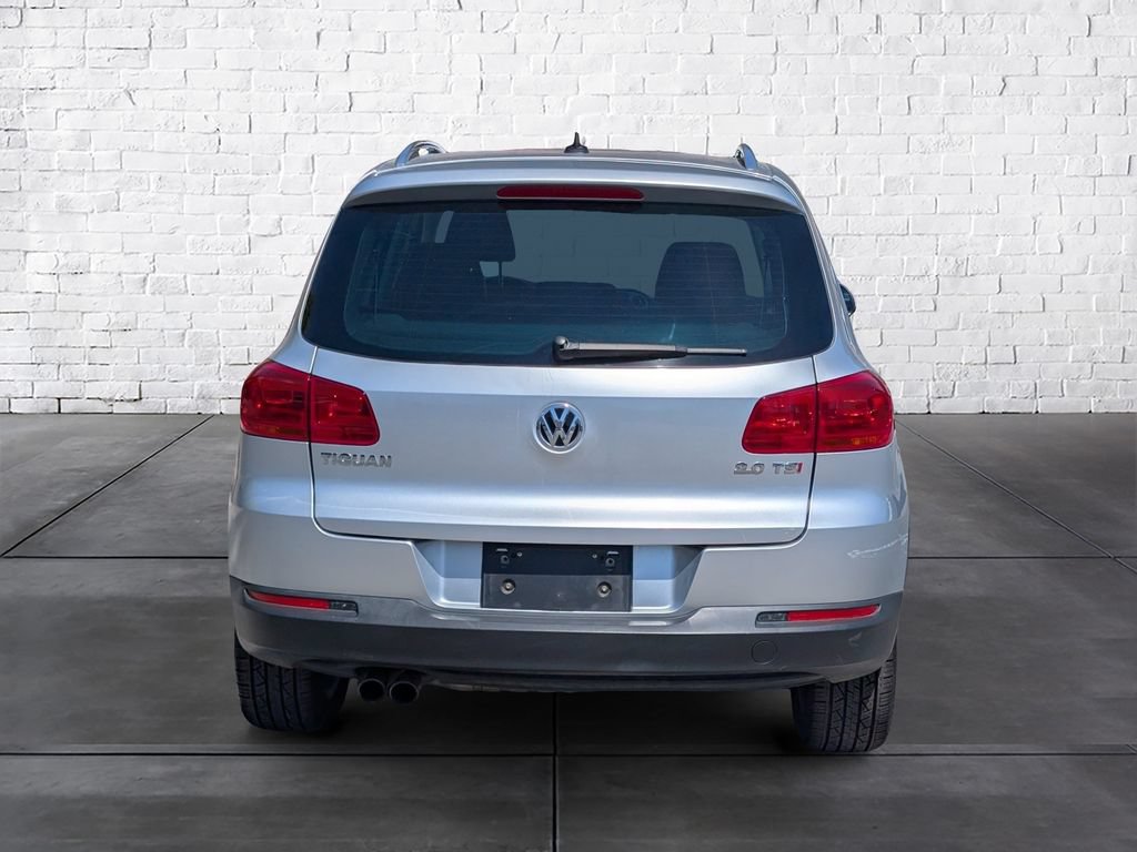 Used 2012 Volkswagen Tiguan LE FWD image 6