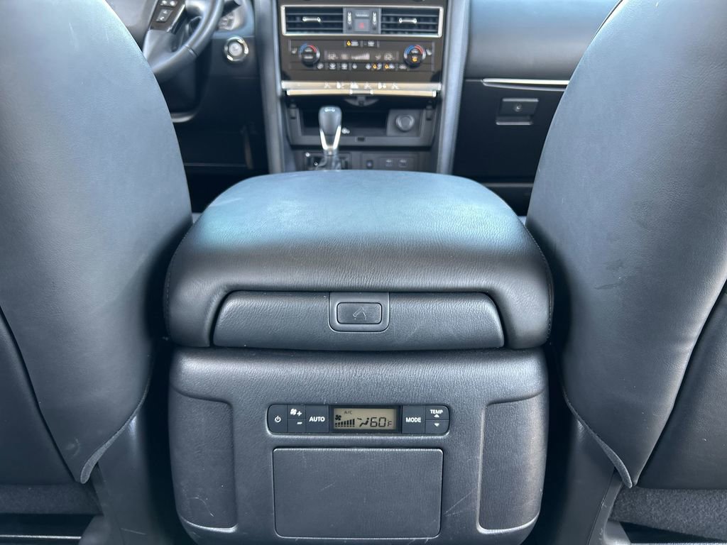 Used 2021 Nissan Armada SV w/ SV Appearance Package AWD/4WD image 21