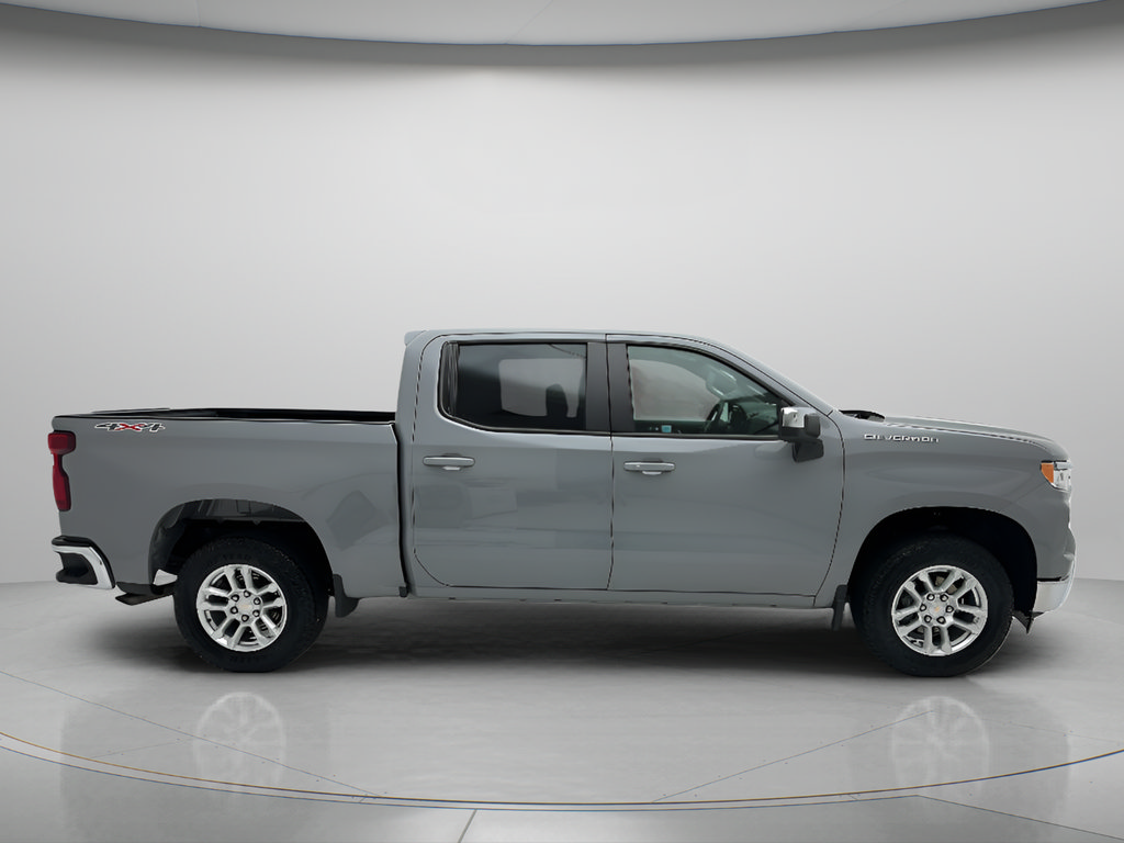 Used 2024 Chevrolet Silverado 1500 LT AWD/4WD image 4