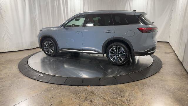 Certified 2026 INFINITI QX60 Luxe w/ Cargo Package AWD/4WD image 11