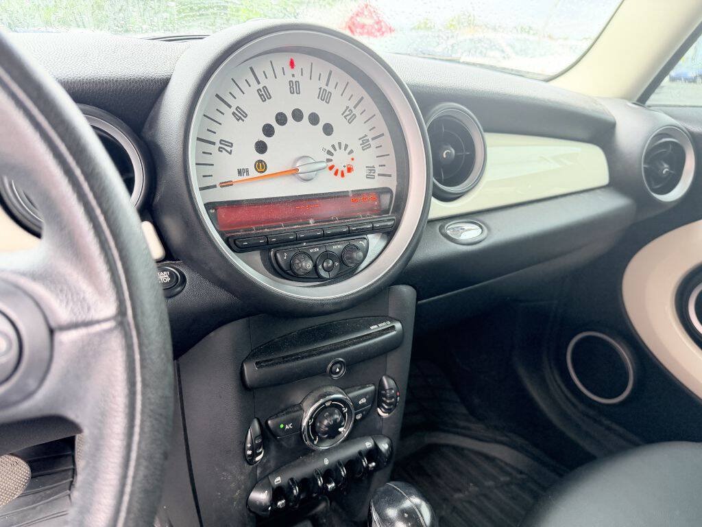 Used 2013 MINI Cooper Hardtop FWD image 9