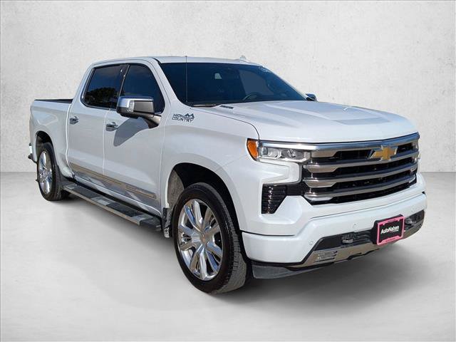 Used 2026 Chevrolet Silverado 1500 High Country w/ High Country Premium Package AWD/4WD image 3