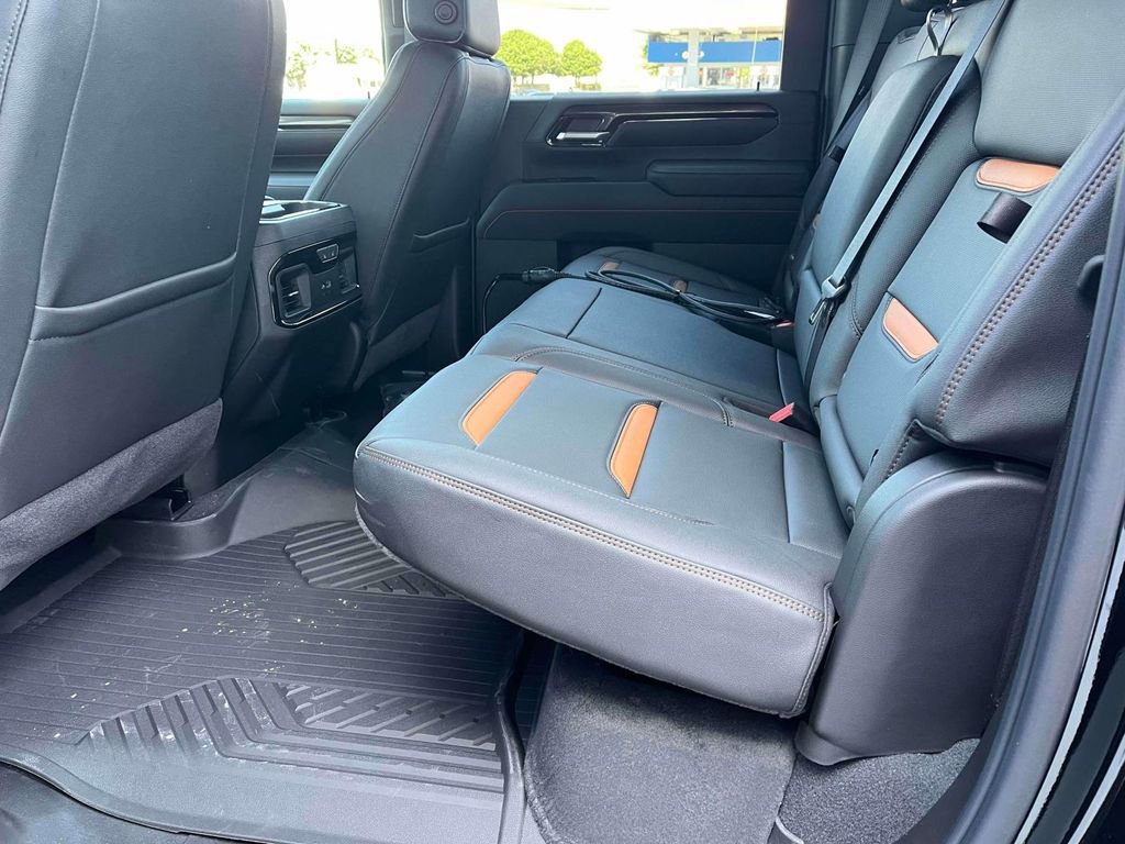 New 2026 GMC Sierra 2500 AT4 w/ Max Trailering Package image 17