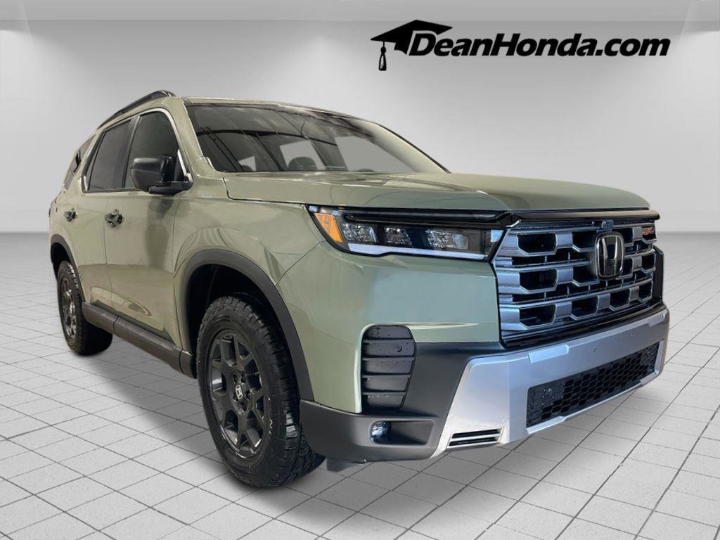 New 2026 Honda Pilot TrailSport image 9