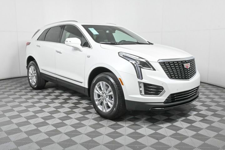New 2025 Cadillac XT5 Luxury