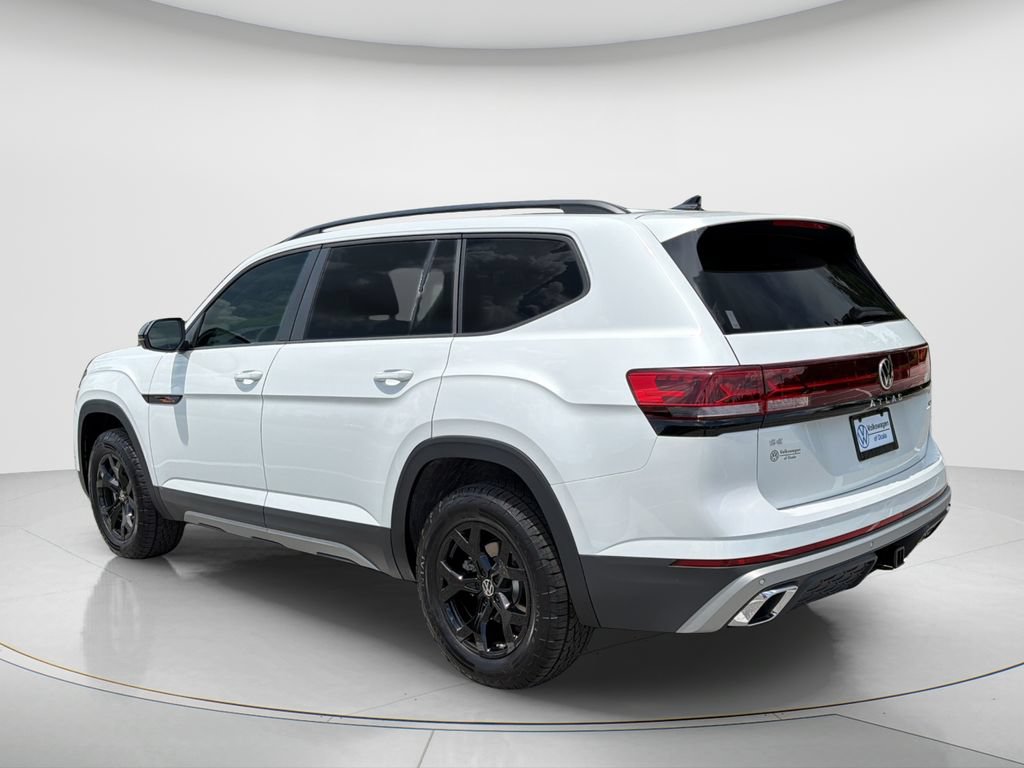 New 2026 Volkswagen Atlas Peak Edition AWD/4WD image 7