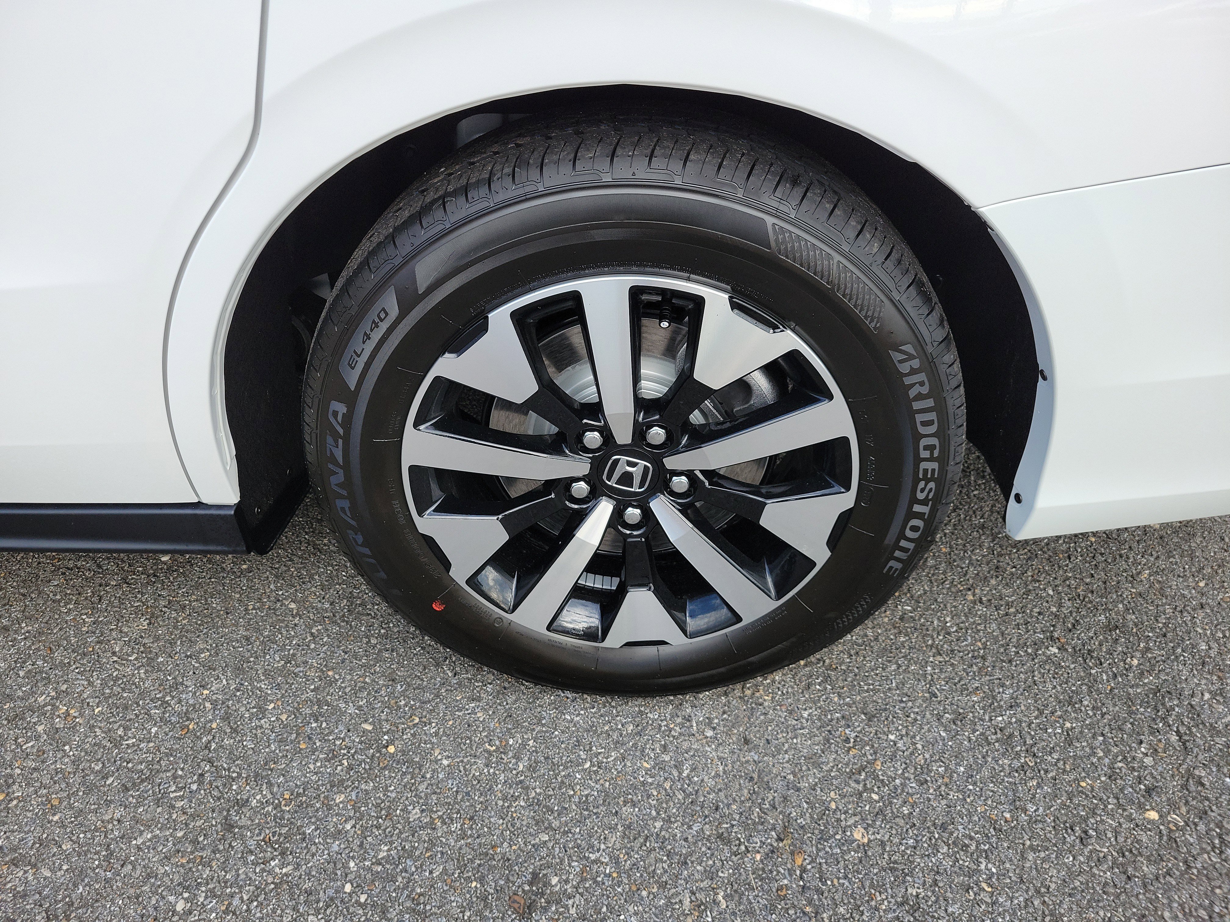 New 2026 Honda Odyssey EX-L image 8