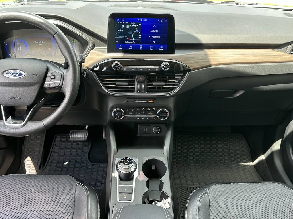 Used 2020 Ford Escape Titanium AWD/4WD image 16
