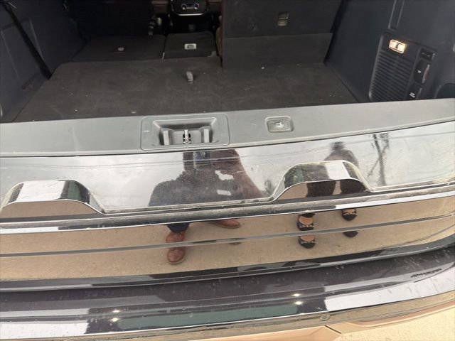 Used 2025 Ford Expedition Max King Ranch image 18