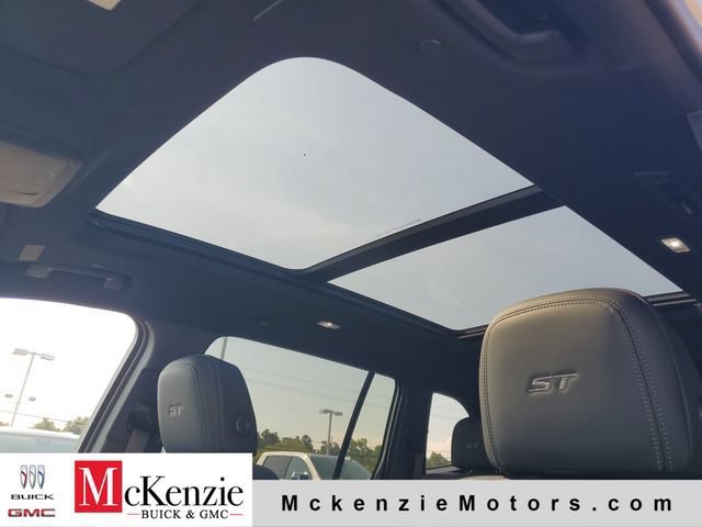New 2027 Buick Enclave Sport Touring w/ Power Package FWD image 7