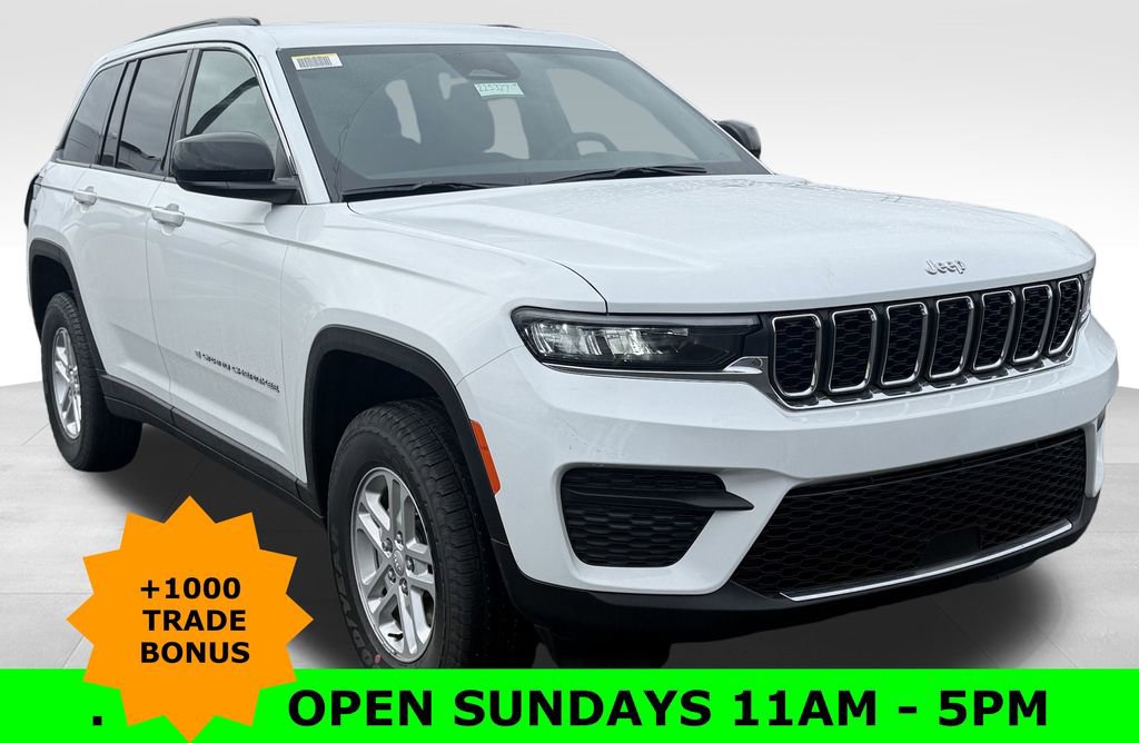 New 2025 Jeep Grand Cherokee Laredo