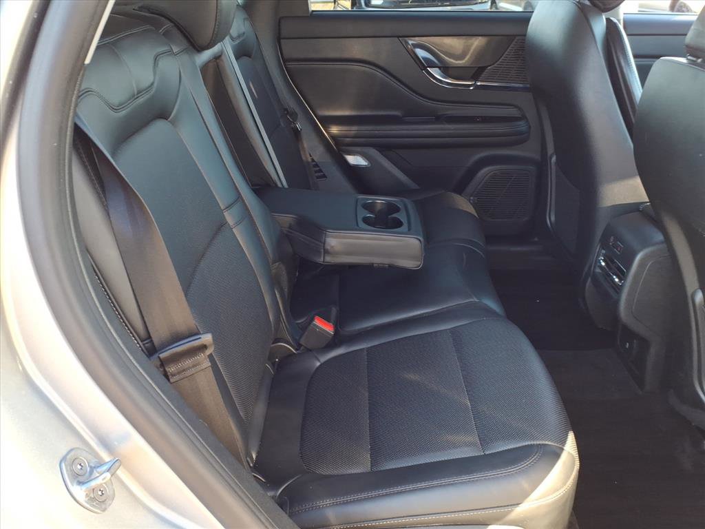 Used 2022 Lincoln Corsair AWD w/ Equipment Group 101A image 10