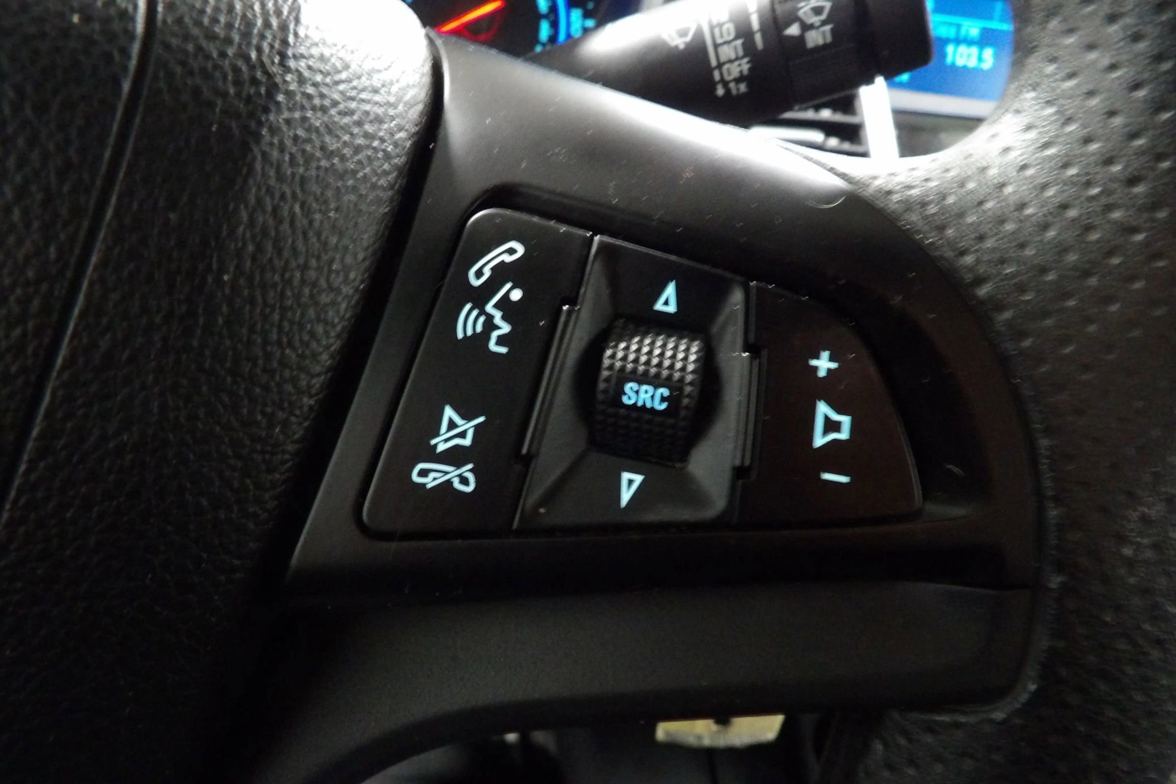 Used 2016 Chevrolet Cruze LT FWD image 12