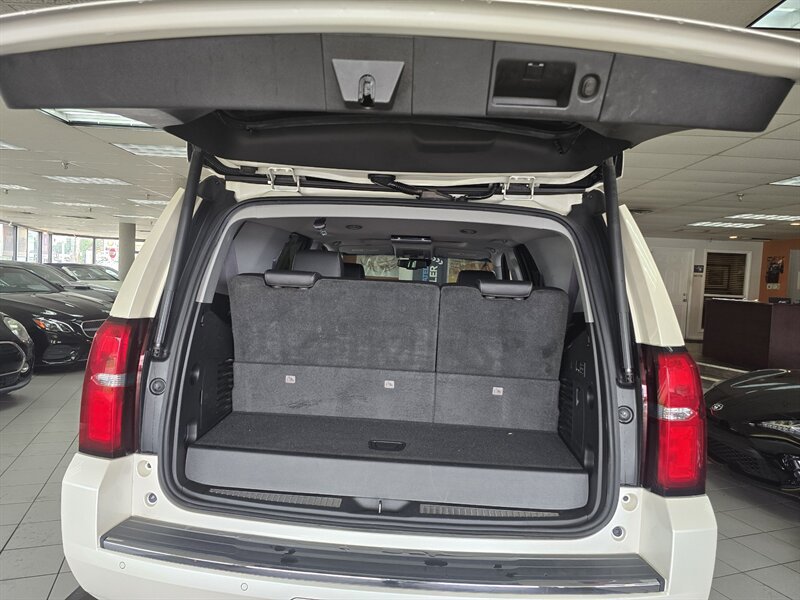 Used 2015 Chevrolet Tahoe LTZ AWD/4WD image 7