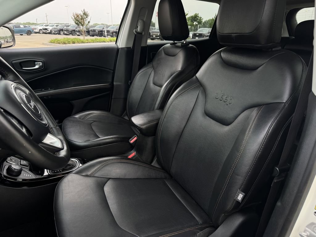 Used 2018 Jeep Compass Limited AWD/4WD image 25