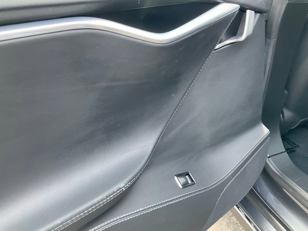 Used 2015 Tesla Model S P90D AWD/4WD image 33