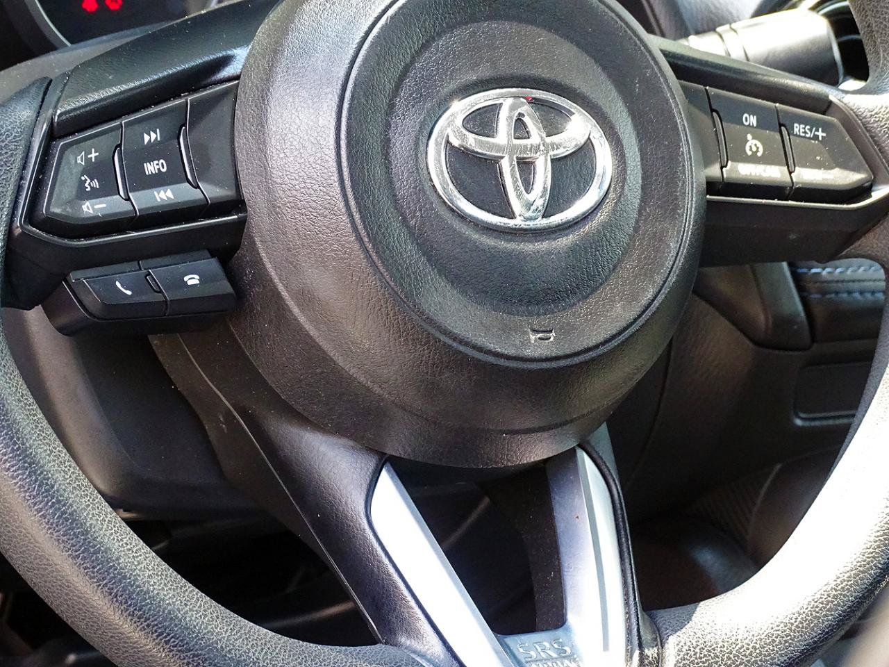 Used 2019 Toyota Yaris LE FWD image 26