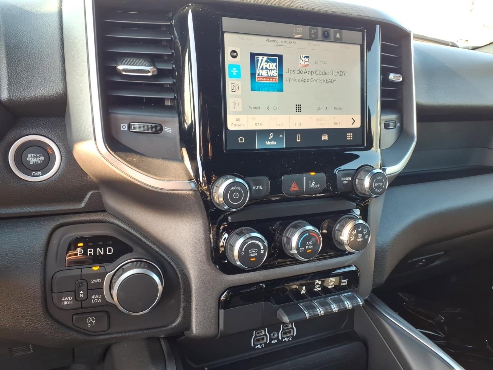 New 2026 RAM 1500 Express AWD/4WD image 15