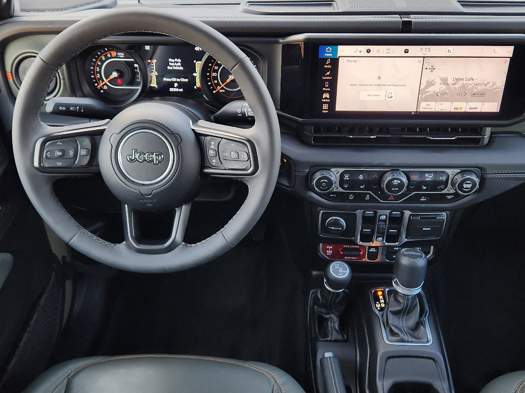 Used 2025 Jeep Gladiator Mojave w/ Convenience Group image 25