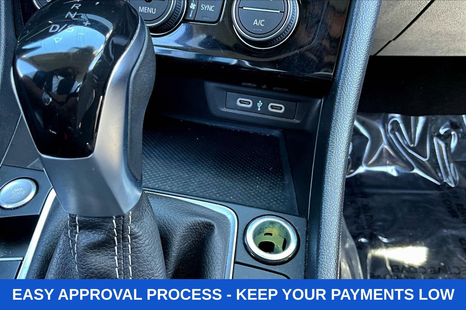Used 2024 Volkswagen Jetta SE FWD image 15