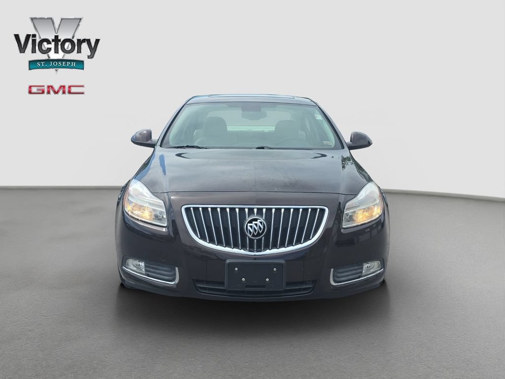Used 2011 Buick Regal CXL Turbo w/ TO2 Preferred Equipment Group FWD image 2