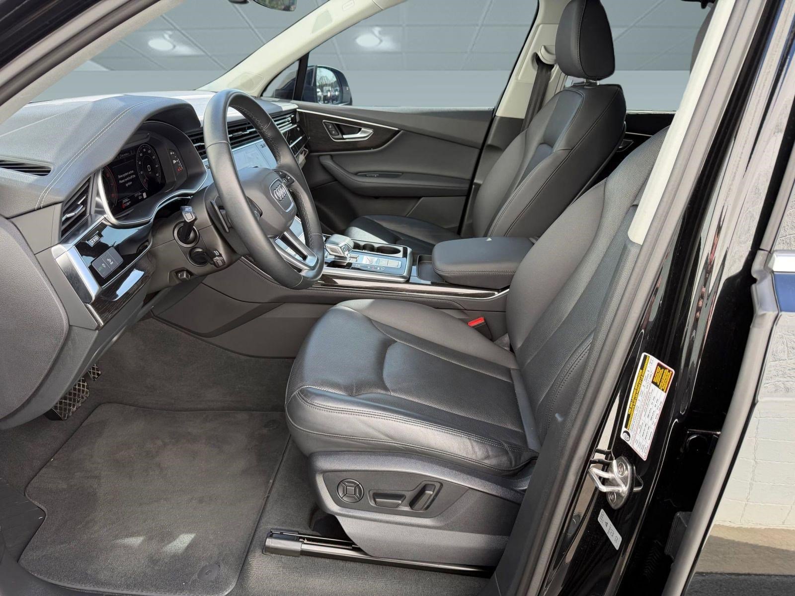 Used 2024 Audi Q7 Premium Plus w/ Premium Plus Package image 5