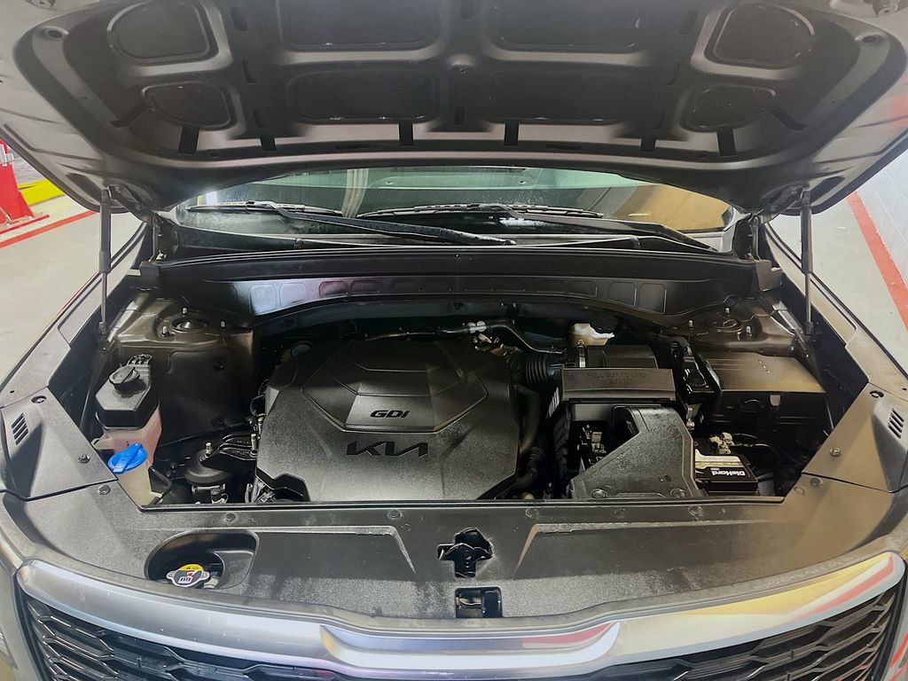 Used 2022 Kia Telluride S image 33