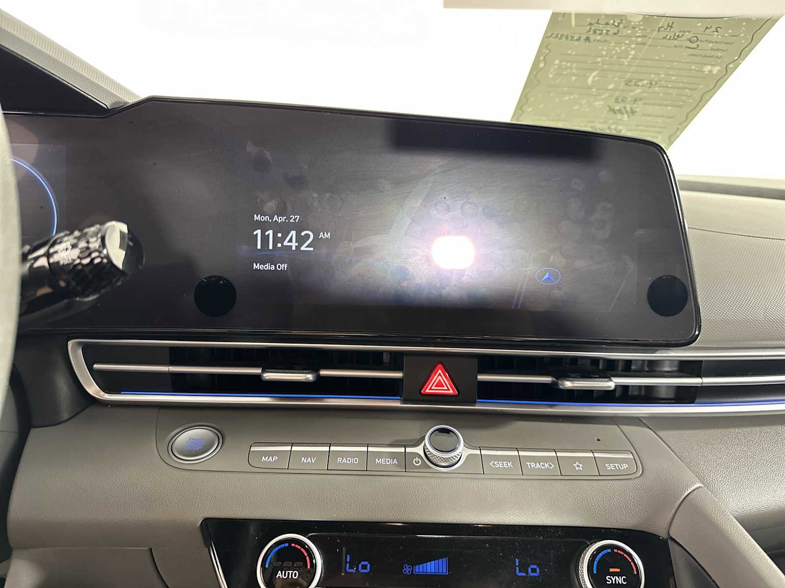 Certified 2024 Hyundai Elantra SEL FWD image 18