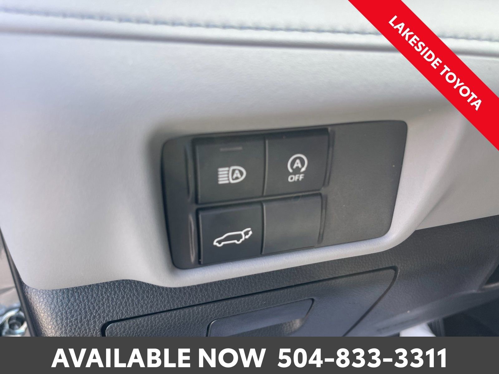 Used 2023 Toyota Highlander LE image 27