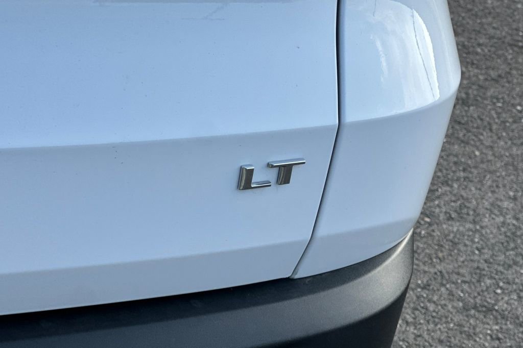 Used 2024 Chevrolet Traverse LT image 33